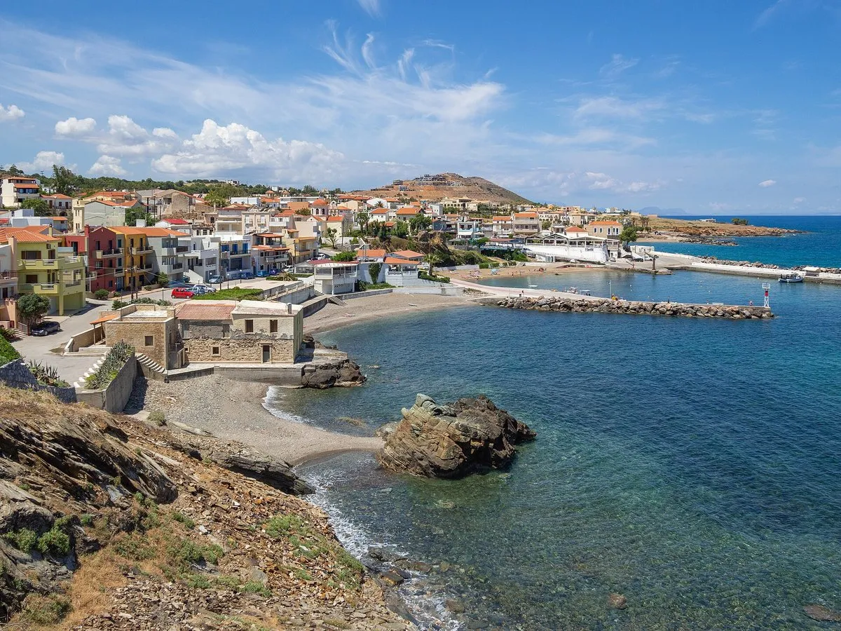 Panormo’s houses, fort and little harbour from above